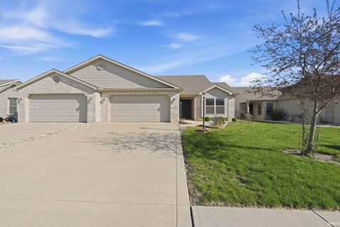 Tiny photo for 436 Kings Cross Crossing, Huntington, IN 46750 (MLS # 202611567)
