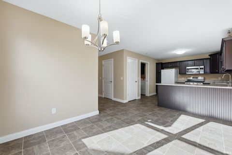 Tiny photo for 436 Kings Cross Crossing, Huntington, IN 46750 (MLS # 202611567)