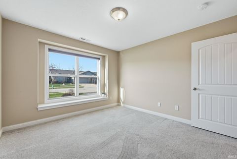 Tiny photo for 436 Kings Cross Crossing, Huntington, IN 46750 (MLS # 202611567)