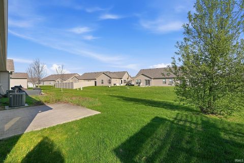 Tiny photo for 436 Kings Cross Crossing, Huntington, IN 46750 (MLS # 202611567)