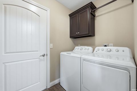 Tiny photo for 436 Kings Cross Crossing, Huntington, IN 46750 (MLS # 202611567)