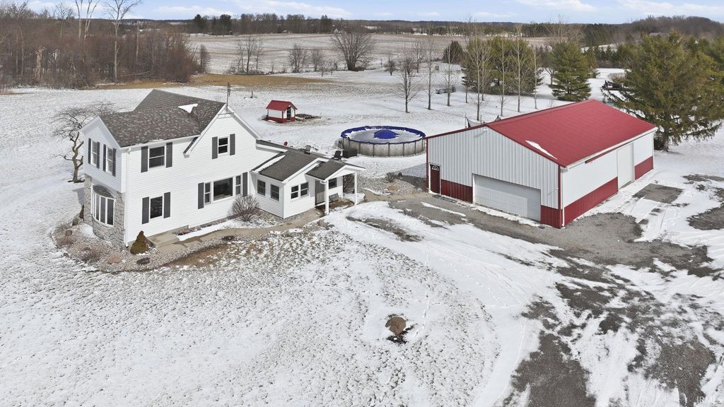 Photo of 591 S 500 E, Columbia City, IN 46725 (MLS # 202606089)