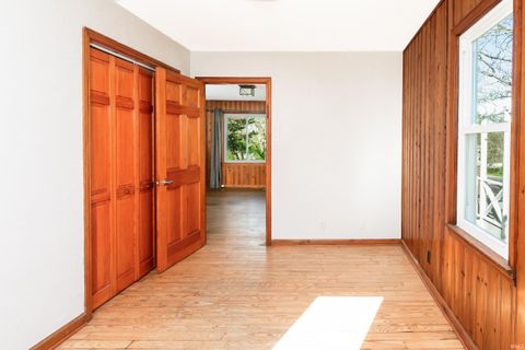 Tiny photo for 901 S Lincoln Street, Bloomington, IN 47401 (MLS # 202624782)