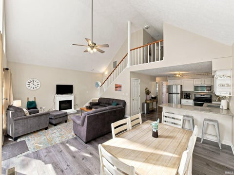 Tiny photo for 11390 W Horseshoe Bend Road, Brookston, IN 47923 (MLS # 202637848)