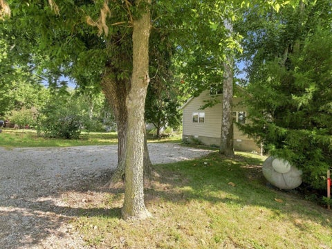 Tiny photo for 11390 W Horseshoe Bend Road, Brookston, IN 47923 (MLS # 202637848)