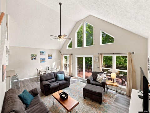 Tiny photo for 11390 W Horseshoe Bend Road, Brookston, IN 47923 (MLS # 202637848)