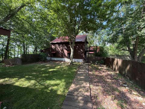 Photo of 8180 E Northshore Drive, Unionville, IN 47468 (MLS # 202625746)