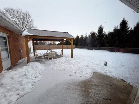 Tiny photo for 1397 W 400 S Road, Kokomo, IN 46902 (MLS # 202603773)