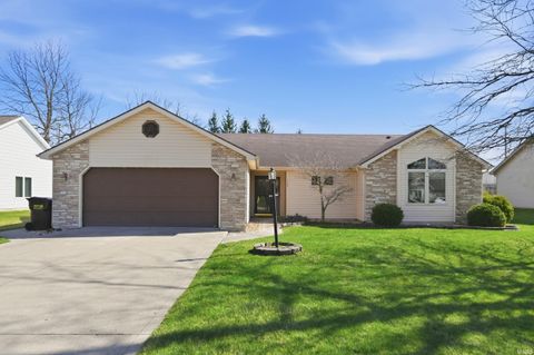 Photo of 1404 Virginia Lane, Auburn, IN 46706 (MLS # 202608631)