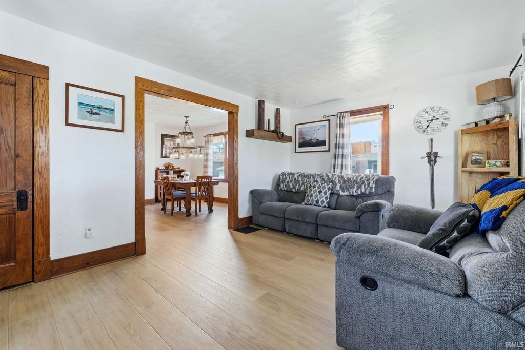 Photo of 2517 Parnell Avenue, Fort Wayne, IN 46805 (MLS # 202614246)