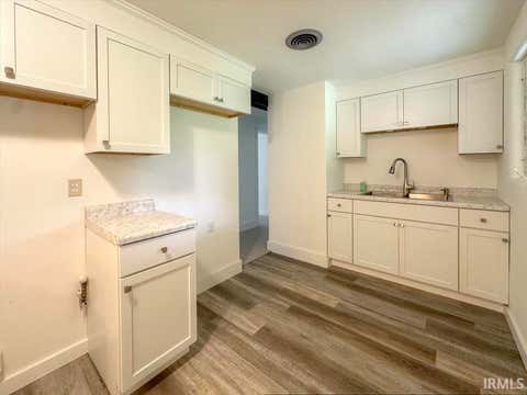 Tiny photo for 2799 S 200 E, Kokomo, IN 46902 (MLS # 202631985)