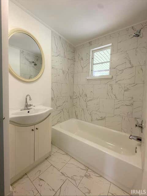 Tiny photo for 2799 S 200 E, Kokomo, IN 46902 (MLS # 202631985)