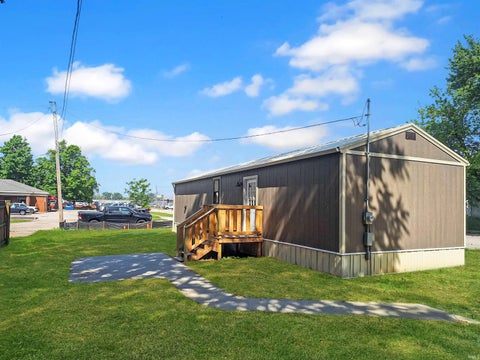 Tiny photo for 319 N Fourth Avenue, Evansville, IN 47710 (MLS # 202620087)