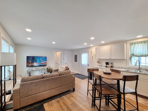 Tiny photo for 319 N Fourth Avenue, Evansville, IN 47710 (MLS # 202620087)