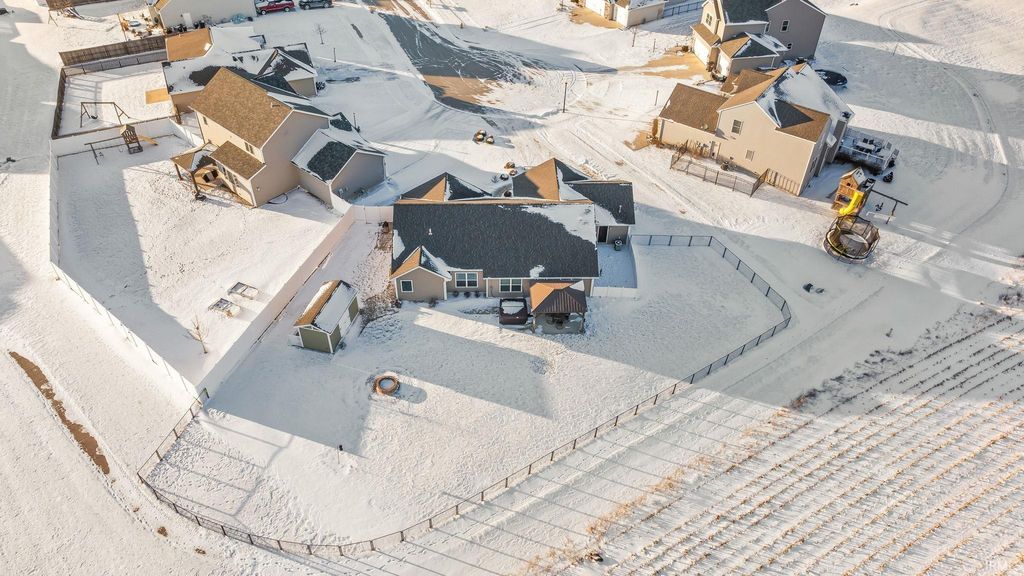 Photo of 513 Alexander Place, Garrett, IN 46738 (MLS # 202602096)