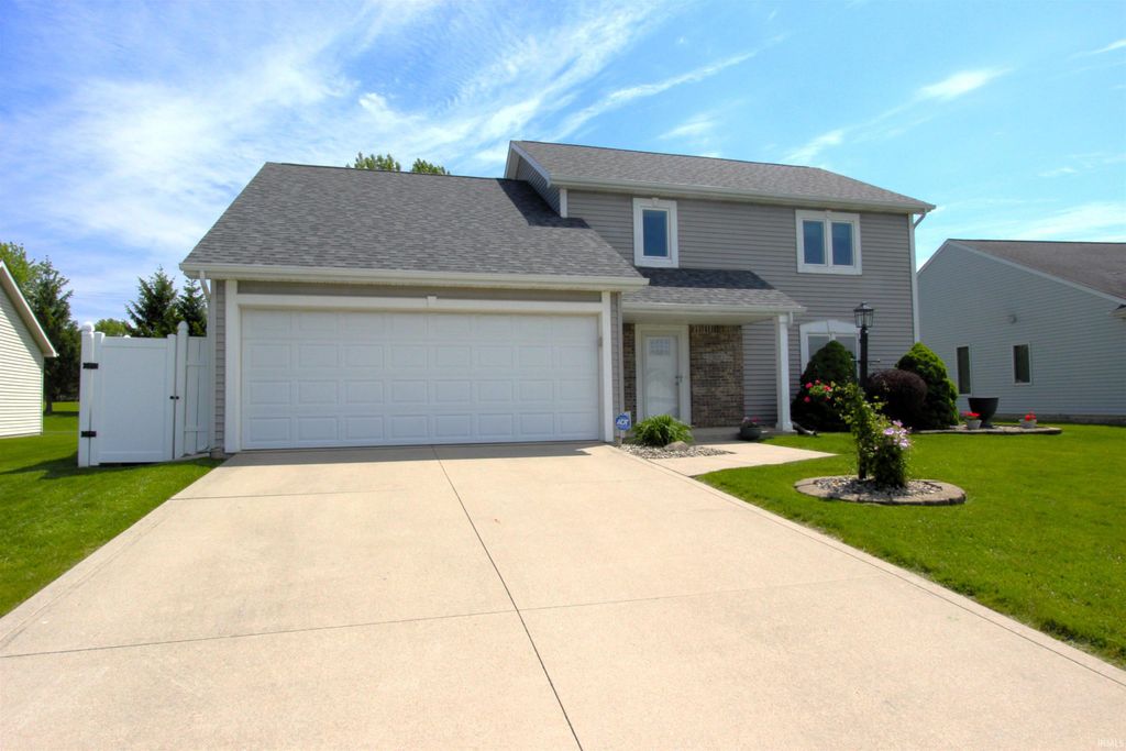 Photo of 3125 Troutwood Drive, Fort Wayne, IN 46818 (MLS # 202619188)