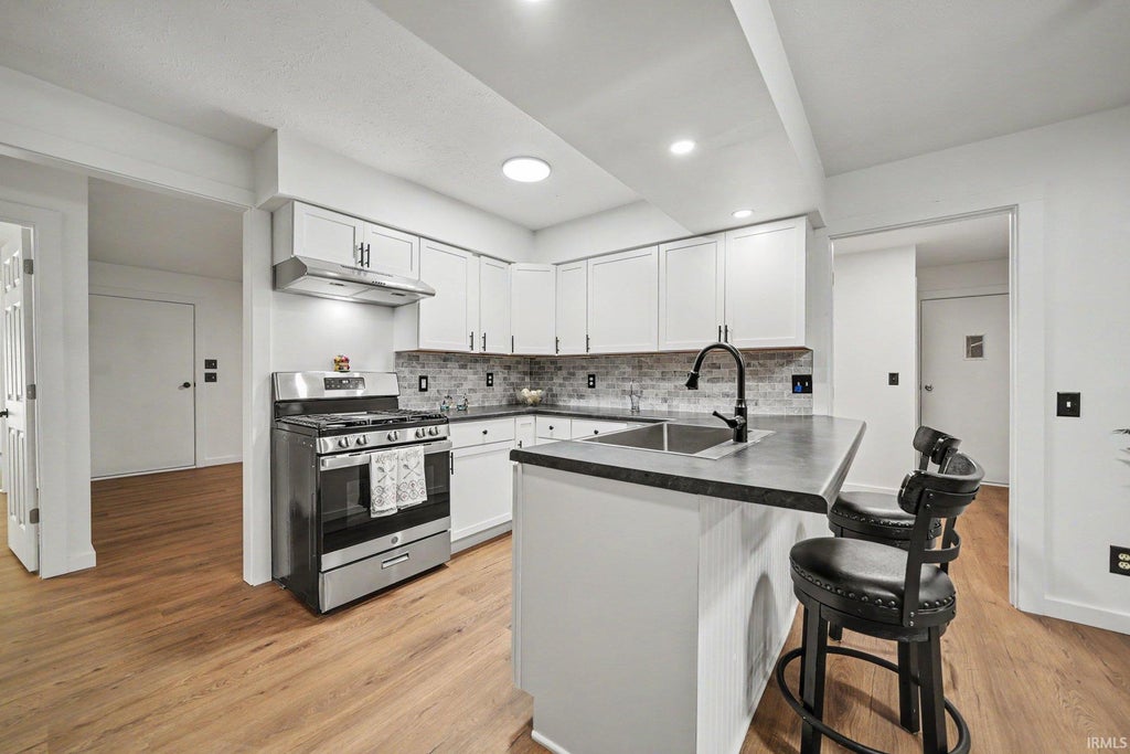 Photo of 56825 Elmer Avenue, South Bend, IN 46619 (MLS # 202546238)