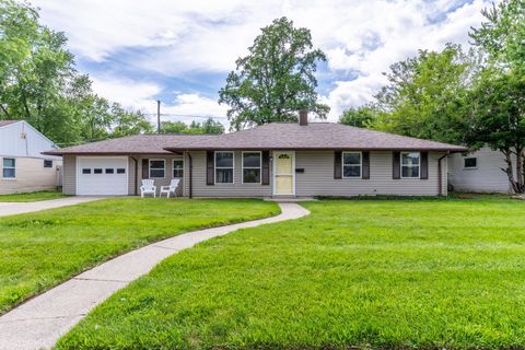 Photo of 3934 Wenonah Lane, Fort Wayne, IN 46809 (MLS # 202624694)