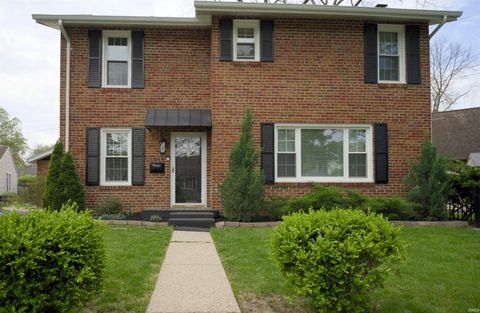 Photo of 1545 W Mulberry Street, Kokomo, IN 46901 (MLS # 202615139)