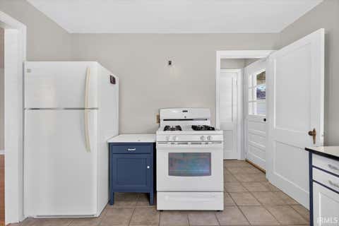 Tiny photo for 2306 N 23rd Street, Lafayette, IN 47904 (MLS # 202633978)