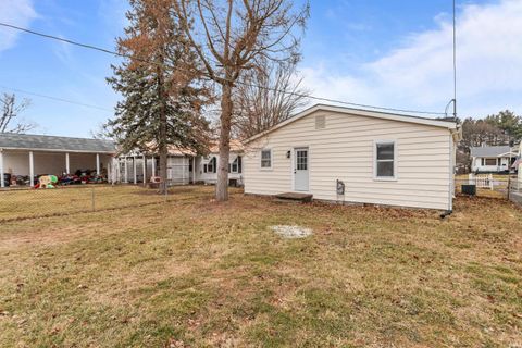 Tiny photo for 2316 N Locke Street, Kokomo, IN 46901 (MLS # 202605380)