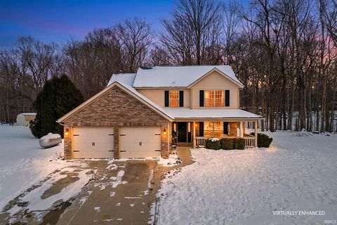 Photo of 7561 Ridgeview Lane, Lafayette, IN 47905 (MLS # 202603276)