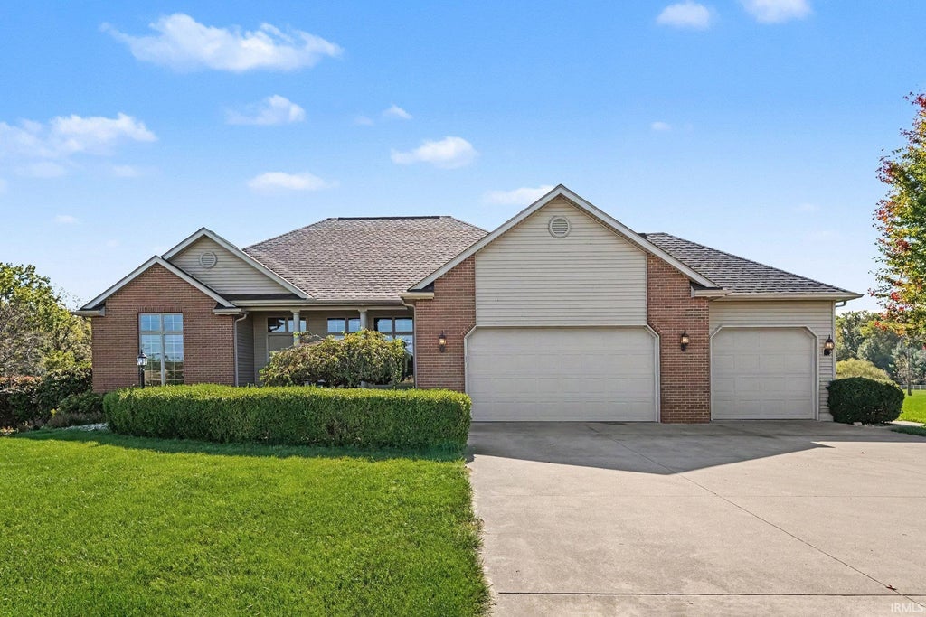 Photo of 805 12th Road, Bourbon, IN 46504 (MLS # 202642758)