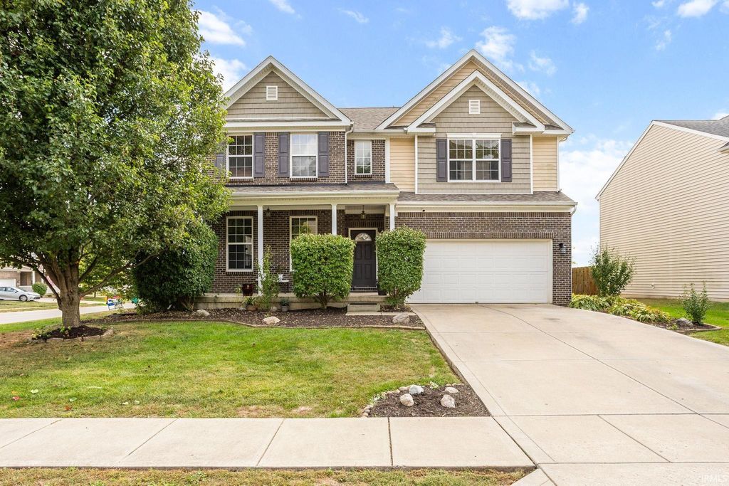 Photo of 6091 Green Willow Road, Whitestown, IN 46075 (MLS # 202540378)