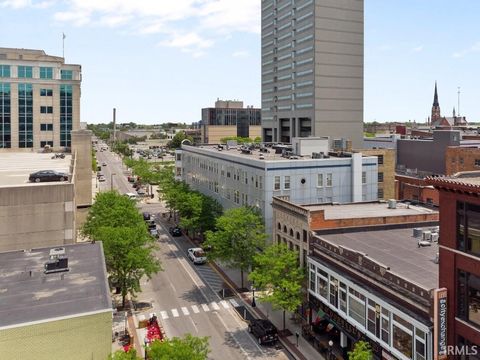 Tiny photo for 113 W Wayne Street #212, Fort Wayne, IN 46802 (MLS # 202618686)