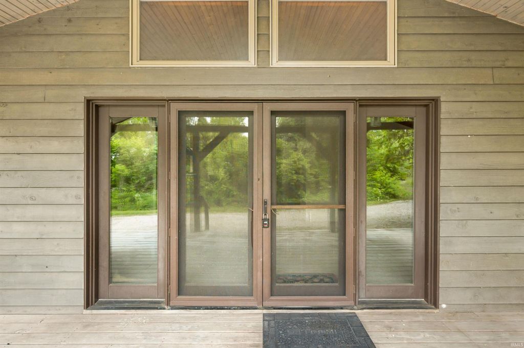 Photo of 4837 Covered Bridge Road, Nashville, IN 47448 (MLS # 202609173)