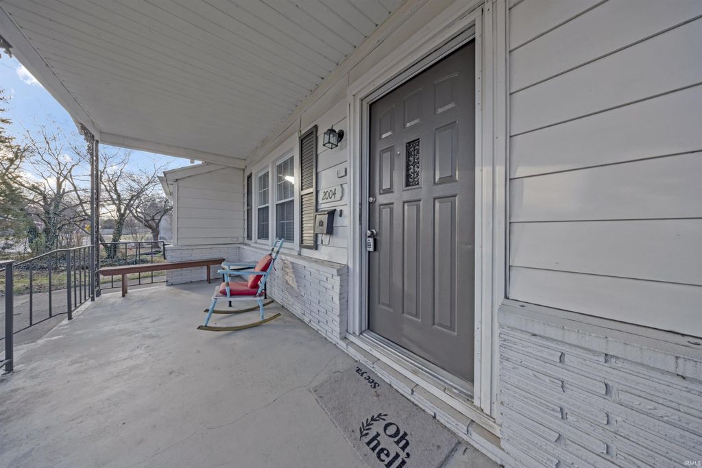 Photo of 2004 Frisse Avenue, Evansville, IN 47714 (MLS # 202605874)