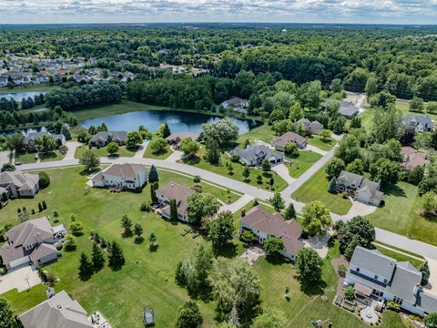 Tiny photo for 2306 Longleaf Court, Fort Wayne, IN 46814 (MLS # 202630979)