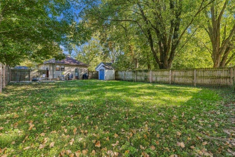Tiny photo for 313 S Market Street, North Manchester, IN 46962 (MLS # 202642036)
