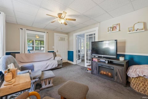 Tiny photo for 313 S Market Street, North Manchester, IN 46962 (MLS # 202642036)