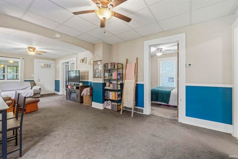 Tiny photo for 313 S Market Street, North Manchester, IN 46962 (MLS # 202642036)