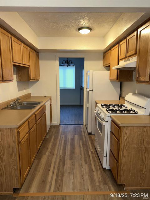 Tiny photo for 39031 Edwards Court, Peru, IN 46970 (MLS # 202620802)