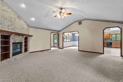 Tiny photo for 2128 LYNN Drive, Kokomo, IN 46902 (MLS # 202629904)