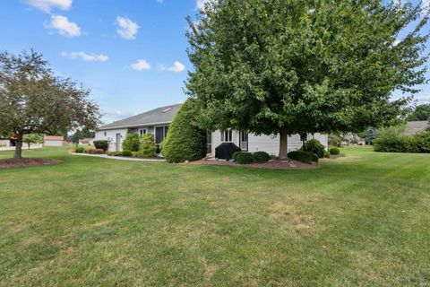 Tiny photo for 2128 LYNN Drive, Kokomo, IN 46902 (MLS # 202629904)