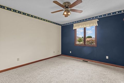 Tiny photo for 2128 LYNN Drive, Kokomo, IN 46902 (MLS # 202629904)