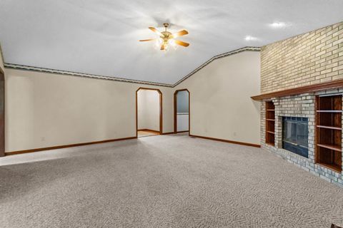 Tiny photo for 2128 LYNN Drive, Kokomo, IN 46902 (MLS # 202629904)