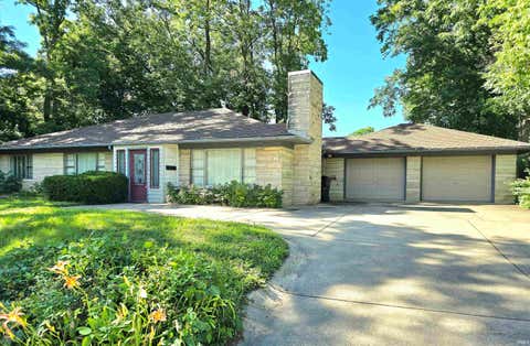 Photo of 1310 Columbia Street, Lafayette, IN 47901 (MLS # 202624265)
