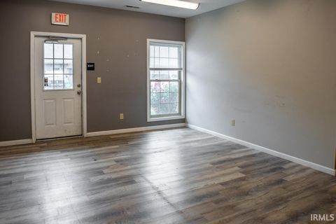 Tiny photo for 2504 E 350 S PKWY, Lafayette, IN 47909 (MLS # 202621850)