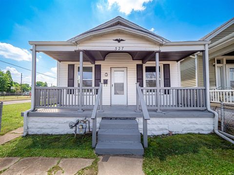 Photo of 327 Ridgeway Avenue, Evansville, IN 47713 (MLS # 202539907)