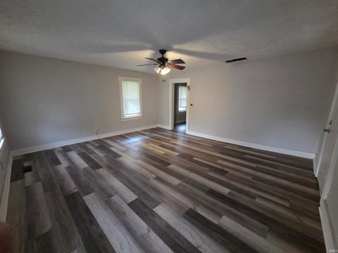 Tiny photo for 2410 State Street, New Castle, IN 47362 (MLS # 202640886)
