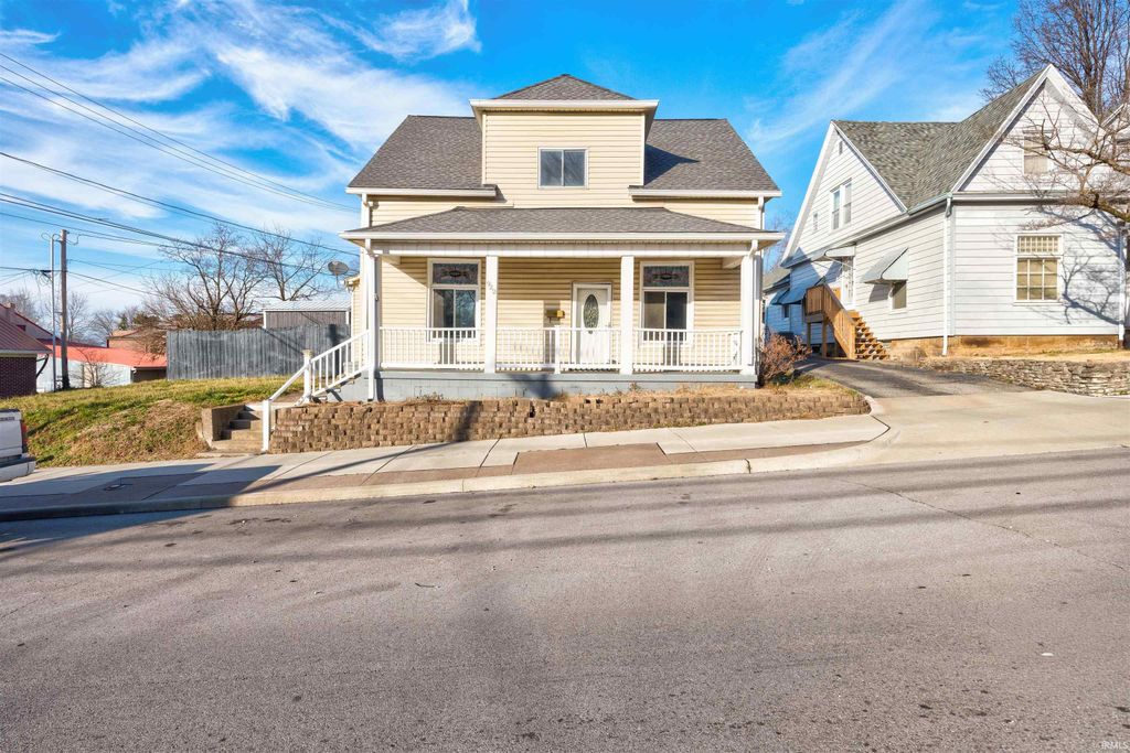 Photo of 922 Washington Street, Tell City, IN 47586 (MLS # 202601455)