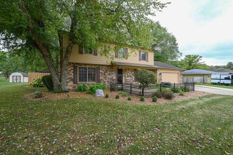 Tiny photo for 4009 LISA Court, Kokomo, IN 46902 (MLS # 202538380)