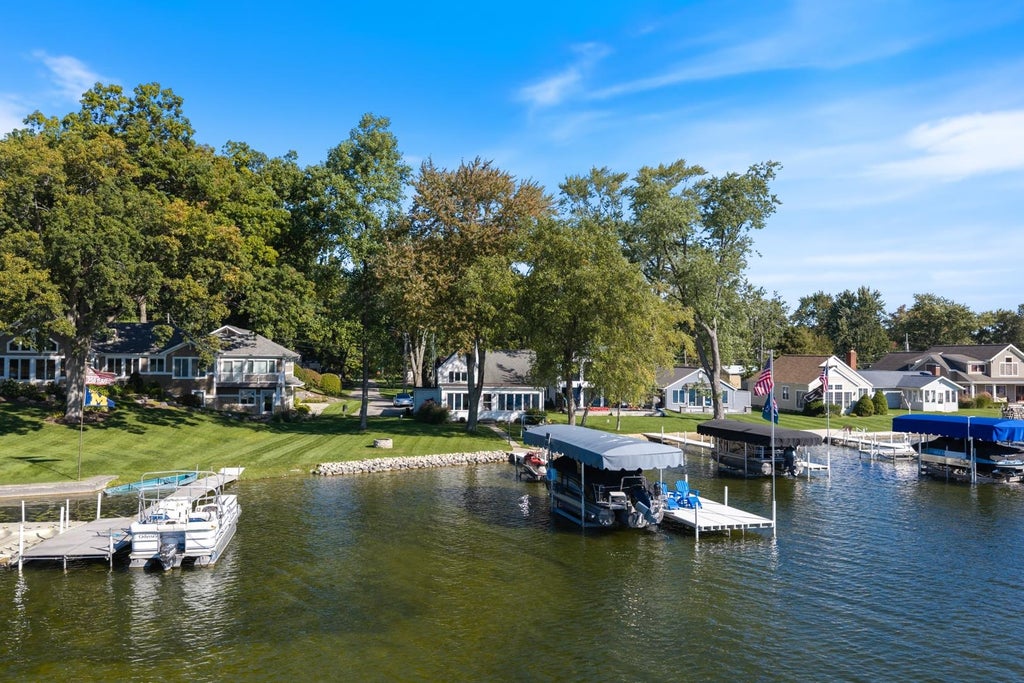 Photo of 33 EMS T32C Lane, Leesburg, IN 46538 (MLS # 202641635)