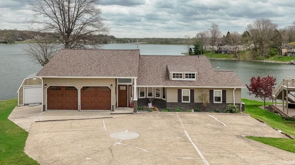 Photo of 615 S Ski Circle, Santa Claus, IN 47579 (MLS # 202611450)