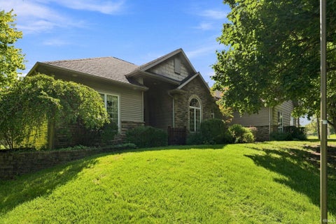 Photo of 130 Peach Tree Lane, Winona Lake, IN 46590 (MLS # 202635290)