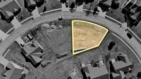 Photo of 2317 E Whispering Trail, Columbia City, IN 46725 (MLS # 202607342)